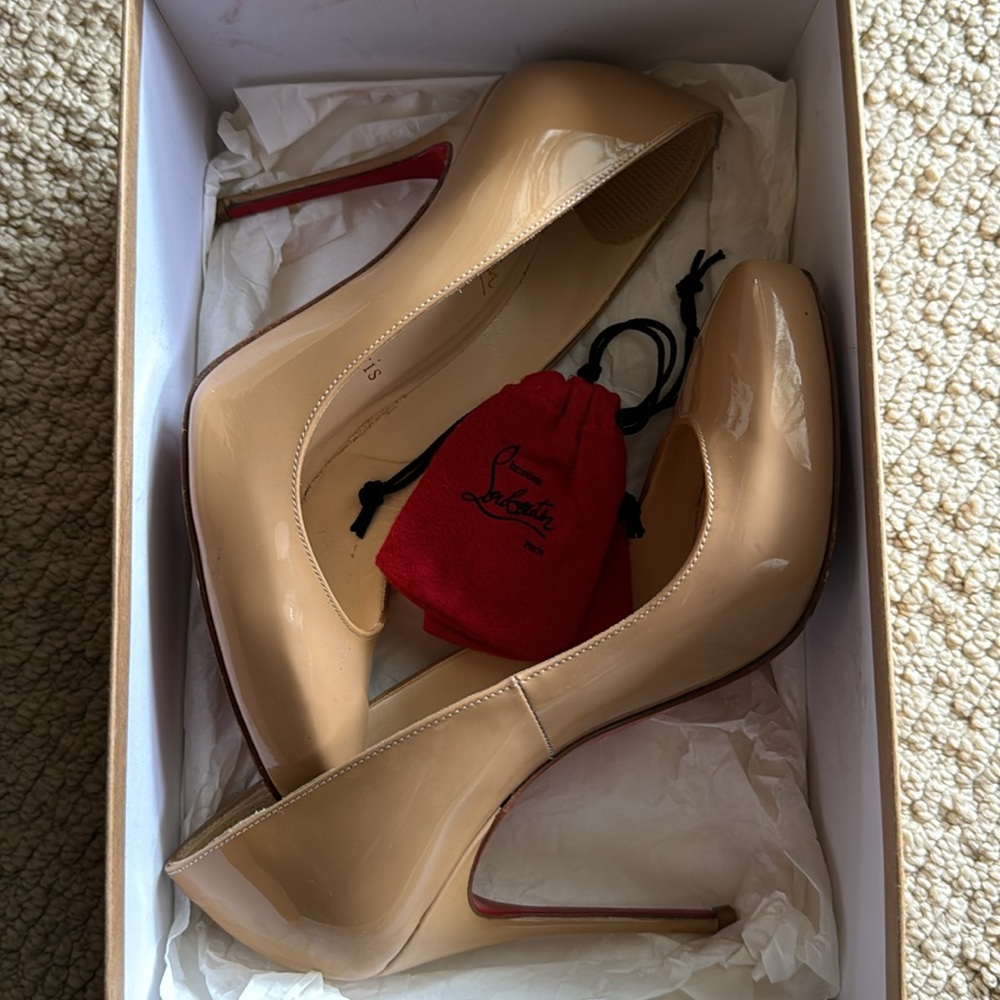Christian Louboutin Elisa Patent Calf heel